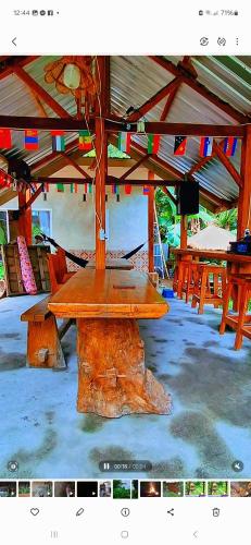 ห้องอาหาร, Bamboo Craft Homestay in ซิกูร์