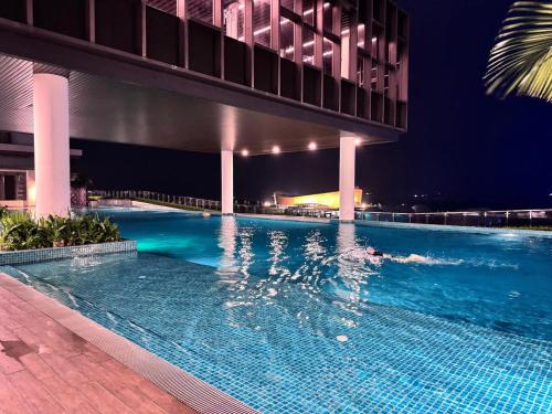 Sea View 1BR D'RZ Muslim Homestay l Kids & Large Pool at Bali Residence