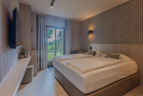 2 twin beds