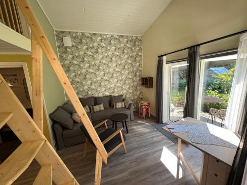 Flåm Tinyhouse with a Waterfall View (Flam Tinyhouse with a Waterfall View) in 플램