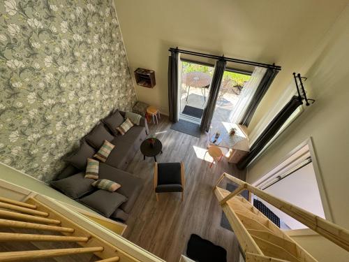 Flåm Tinyhouse with a Waterfall View (Flam Tinyhouse with a Waterfall View) in 플램