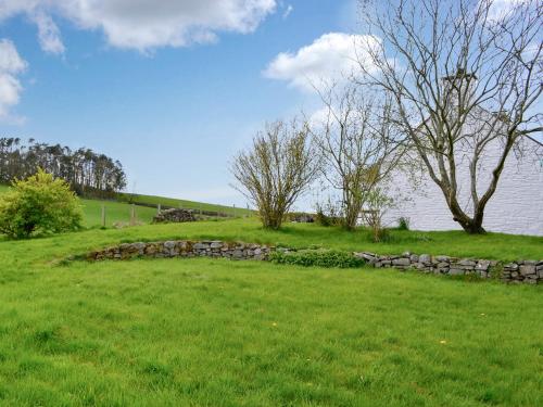 Зовнішній вигляд готелю, Field Cottage in Дамфріс та  Галлоуей