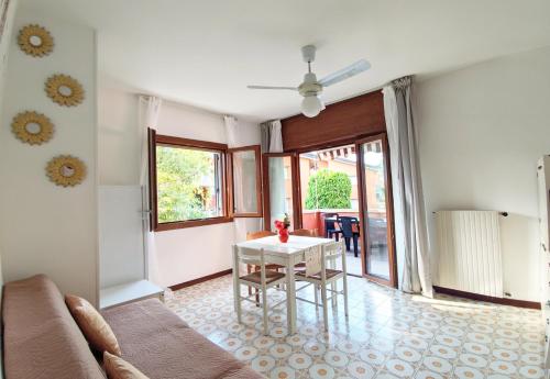 Apartment with Balcony image 10