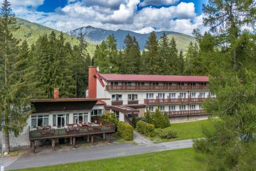 . Hotel Spojar