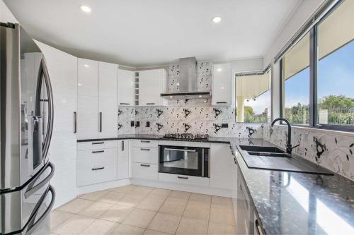 Stunning Sea View Home Very near to AKL Airport, Auckland (fotografie 10)