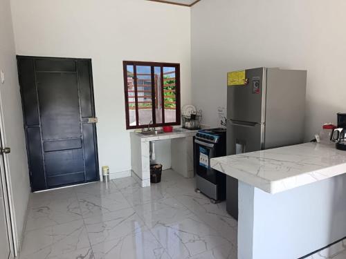 Loudge Gracias lempiras in Gracias