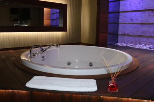 Triada Hotel Taksim - Special Category - image 5