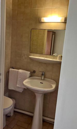 Hotel Paris Bercy - image 2