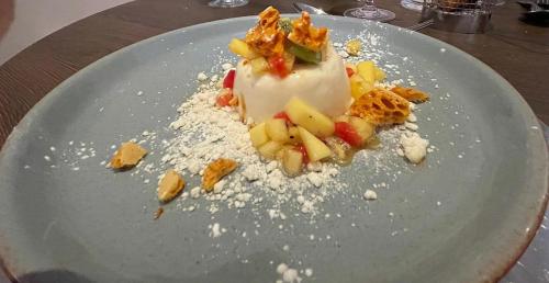 The Commodore Hotel – Instow