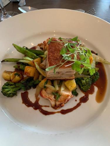 The Commodore Hotel – Instow