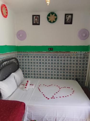 Double Room image 6
