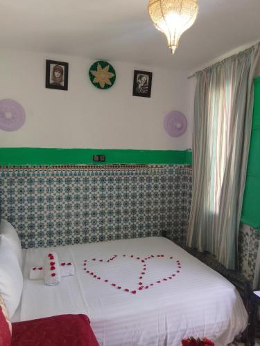 Double Room image 4
