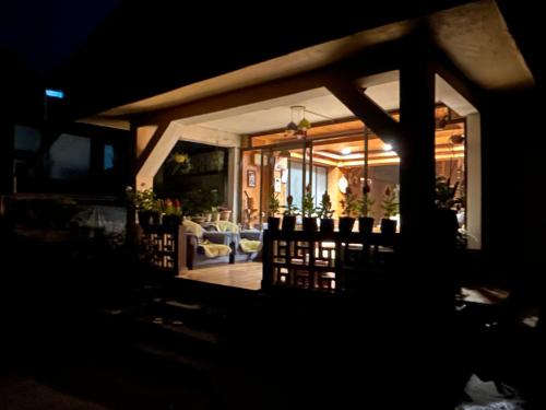 The Basnett Croft - image 4