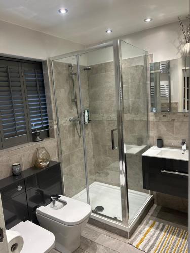 Shower, The Quarry Woolton Village in Halewood