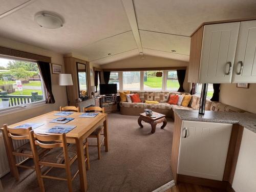 Slaley Forest - Caravan - Sleeps 6 - Pets Allowed in Slaley