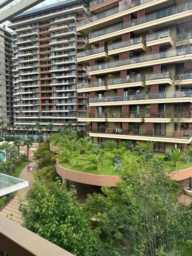 DreamLand Oasis 10 in ชาควี