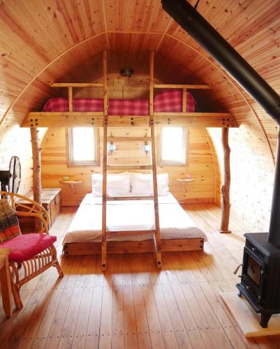 Vannas istaba, Yurts in Cyprus - Koliba Tiny House in Simou
