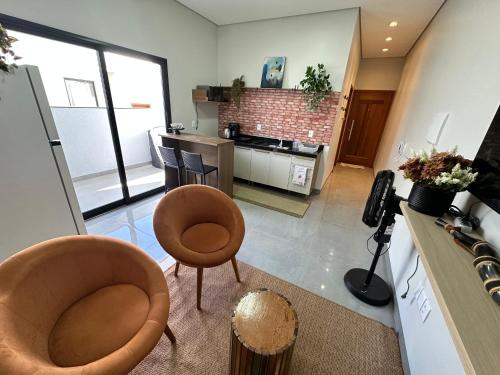 Ap até 8 pessoas, completo, Com garagem e Wi-Fi