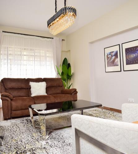 Three-Bedroom Apartment image 4