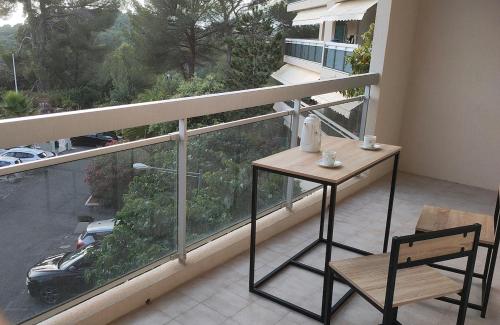 設施, Apartment with residential pool in 勒卡內