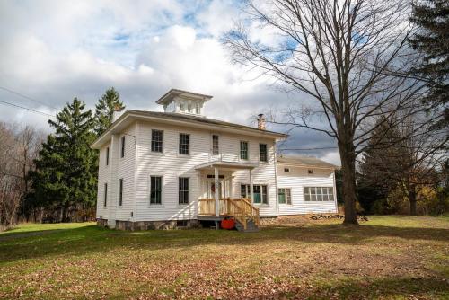 Iekārtas, Minutes to Bristol Mountain, Wineries, Canandaigua in Neiplsa (NY)