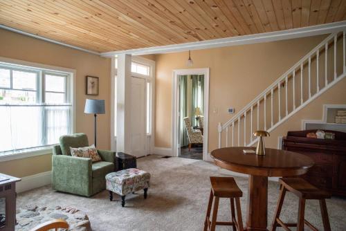 Iekārtas, Minutes to Bristol Mountain, Wineries, Canandaigua in Neiplsa (NY)