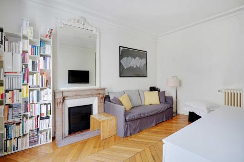Charming apartment- 2BR-4P- Parc Monceau - image 2
