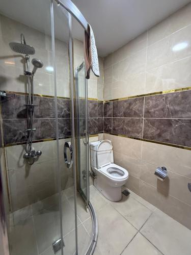 Double Room image 1