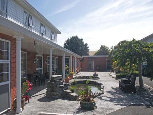 阿德米拉斯汽车旅馆