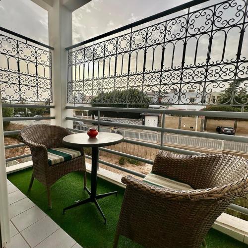 3 Bedroom Apartment With Parking in 샤라프