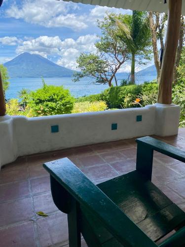 Lakefront bungalow - Relaxation Plus in Santa Cruz la Laguna