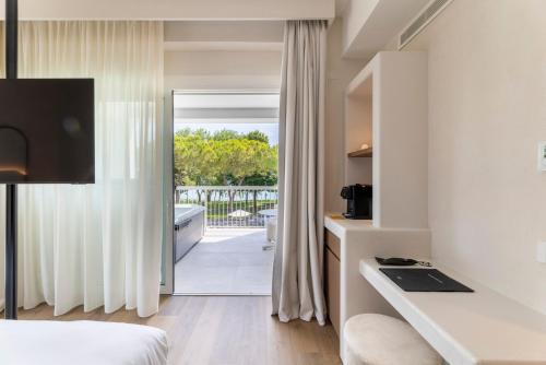 Hotel Suisse - image 14