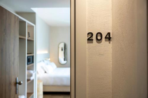 Junior Suite with Private Pool image 4