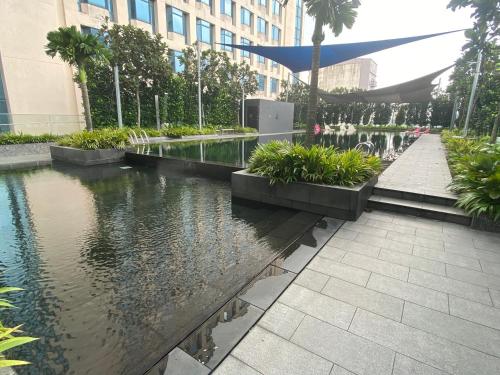 Swimming pool, Kuala Lumpur Apartment at Opus Residence Near China Town and 118 tower near Chinatown - Kuala Lumpur