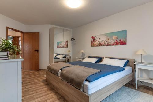 Lovely Apartment Quiet, bright, generous for two, private parking, Nürnberg (photo 5)
