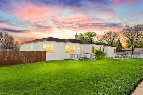 المرافق, Park Hill Haven - 2 Bedroom Townhome in the Heart of Denver in Northeast Park Hill