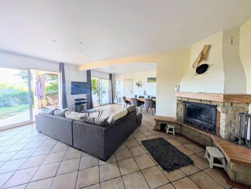 Appartement familial 114 m2 proche Bayonne - Location saisonnière - Hasparren