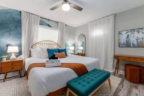 Seminole, 10 min to beach, Back yard fun, Pool & Spa STR26-00348 in Seminole (FL)