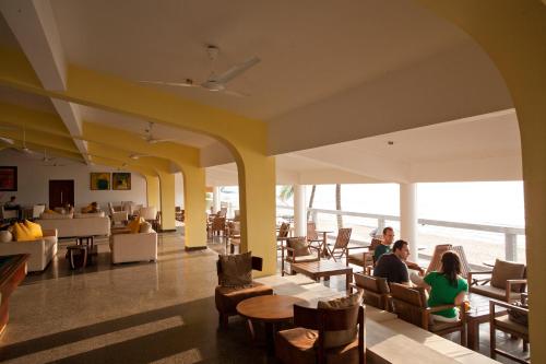 Lobby, Jetwing Sea in Negombo