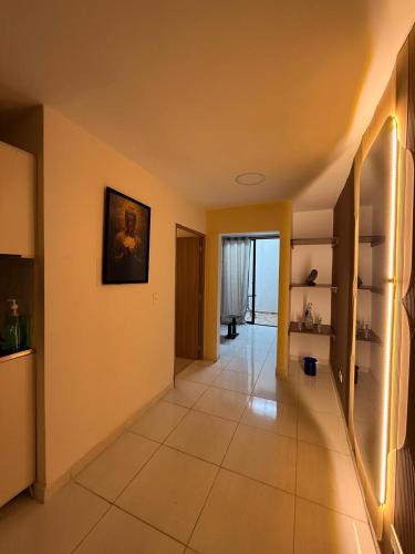 Hermoso moderno y acogedor apartamento en el centro de Pereira in Boston