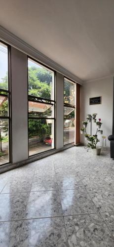 EmiliasHome Alojamiento amplio en Laureles, Medellín (fotografie 10)