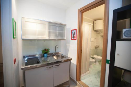 Serra Casa Vacanza a Piazza del Plebiscito, Neapel (Foto 8)