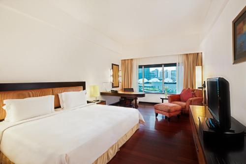 room detail thumbnail 0