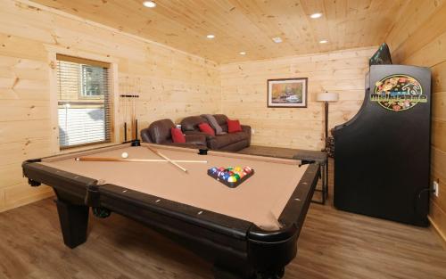 A Pools Paradise in Pigeon Forge, USA