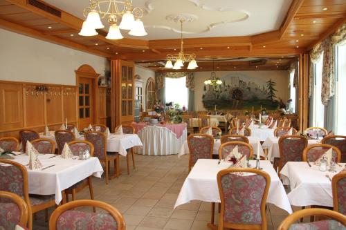 Restaurant, Zilks Landgasthof Zum Frauenstein in Weiding