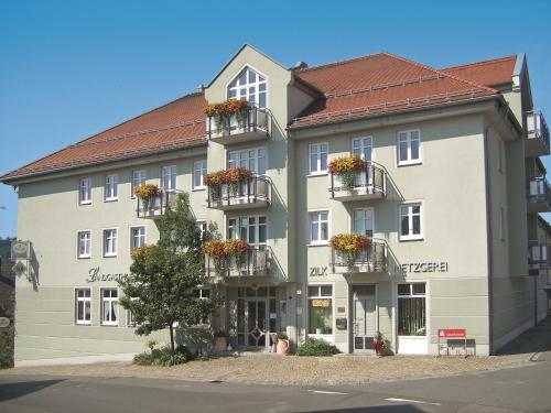 Zilks Landgasthof Zum Frauenstein - Accommodation - Weiding