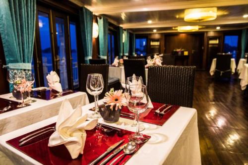 Le Journey Calypso & Verdure Lotus Cruises - 레스토랑