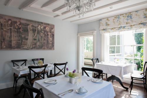 restavracija, The Bridge House in Wilton
