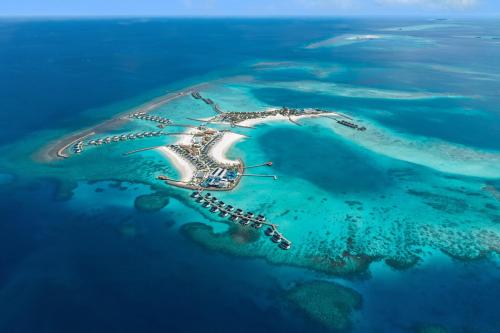 Centara Grand Lagoon Maldives - Free Round Trip Speedboat when stay 4 nights or more between 17 Apri