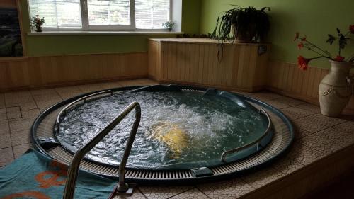 Vruća kupka, Saulrieti in Saulkrasti